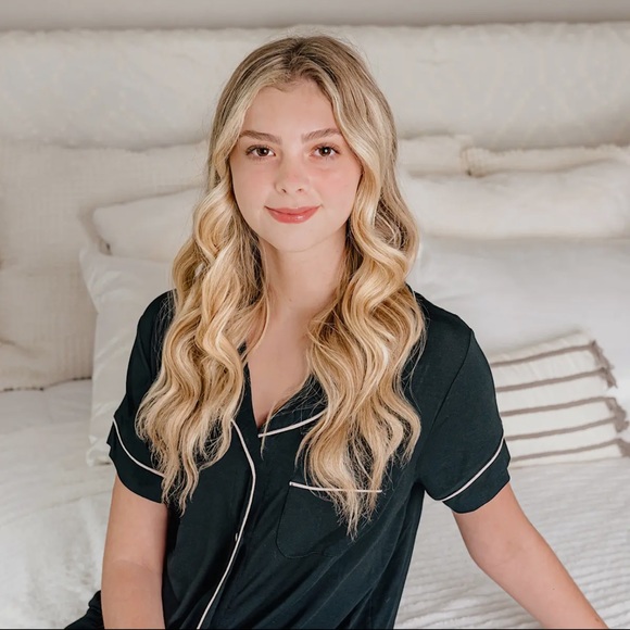 Heartless Satin Curler - Picture 4 of 4